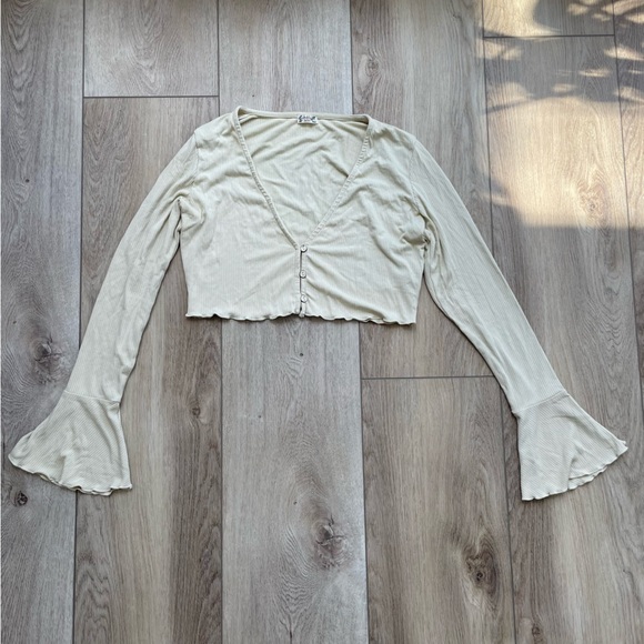 FP Button Up Bell Sleeve Top - Picture 4 of 5